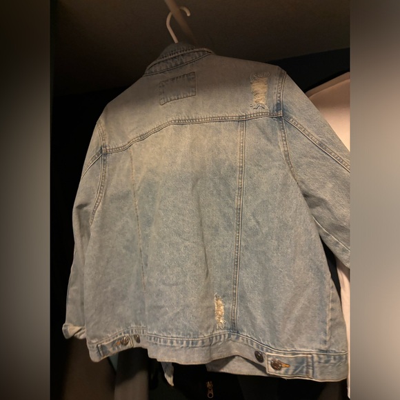 Forever 21 Jean jacket size xxxl worn once. - Picture 5 of 5